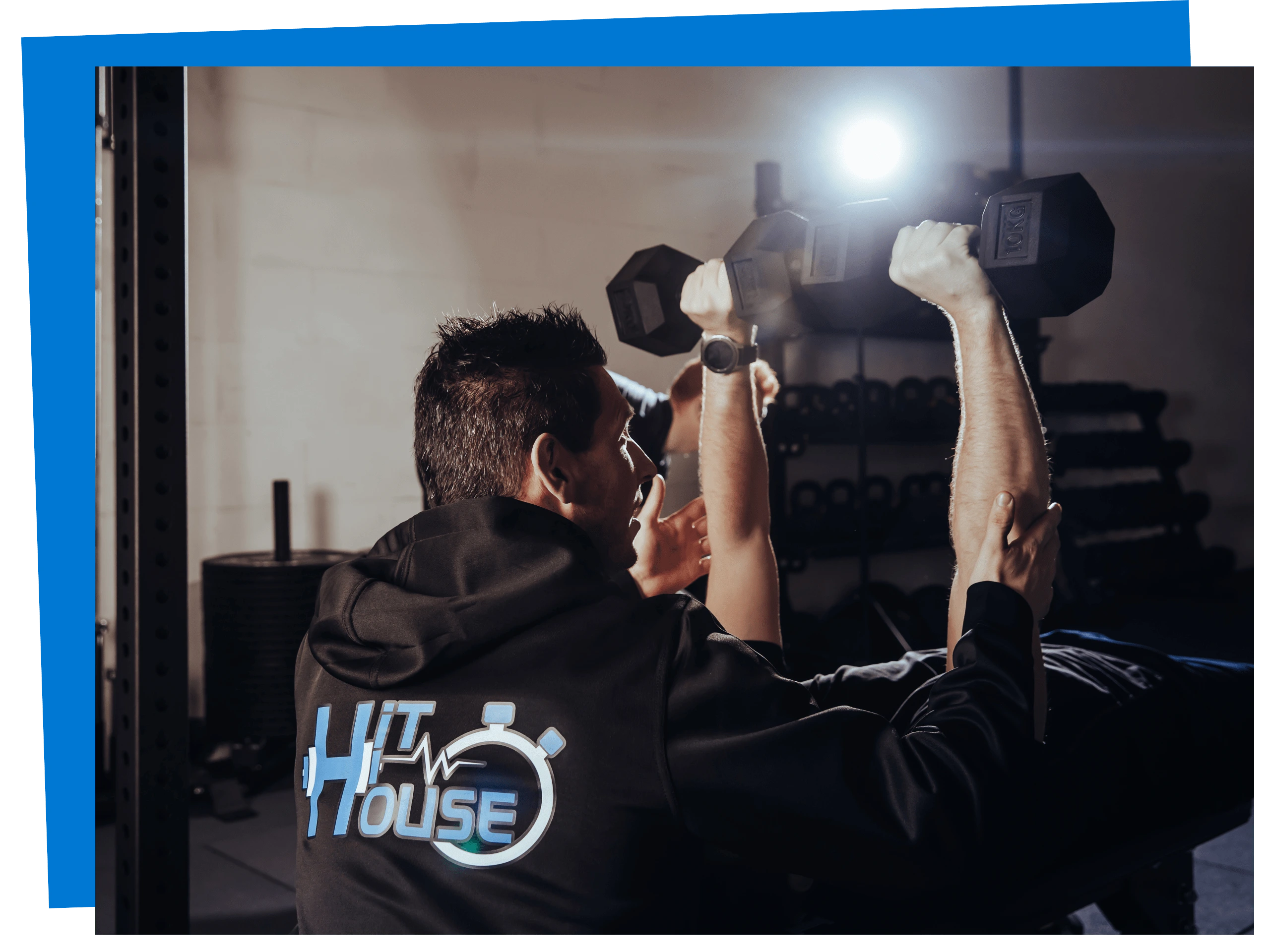 een sportschool met krachttraining en coaching voor een fit leefstijl en beter in je vel met energie